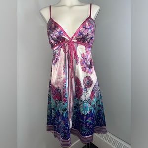 Guess Stretch Printed Pink & Purple Spring Summer Dress